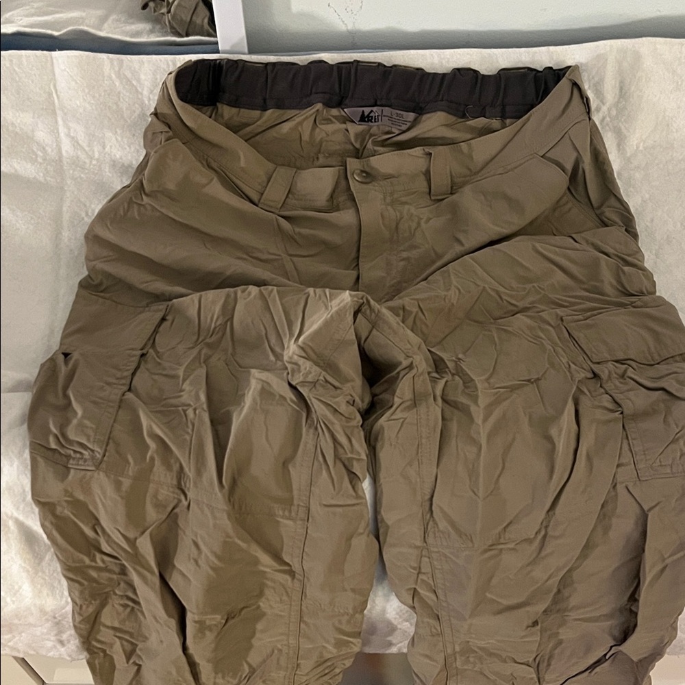 REI Men's Khaki Cargo Pants